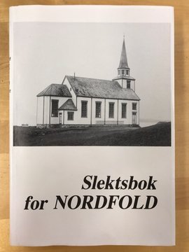 Omslag - Slektsbok for Nordfold